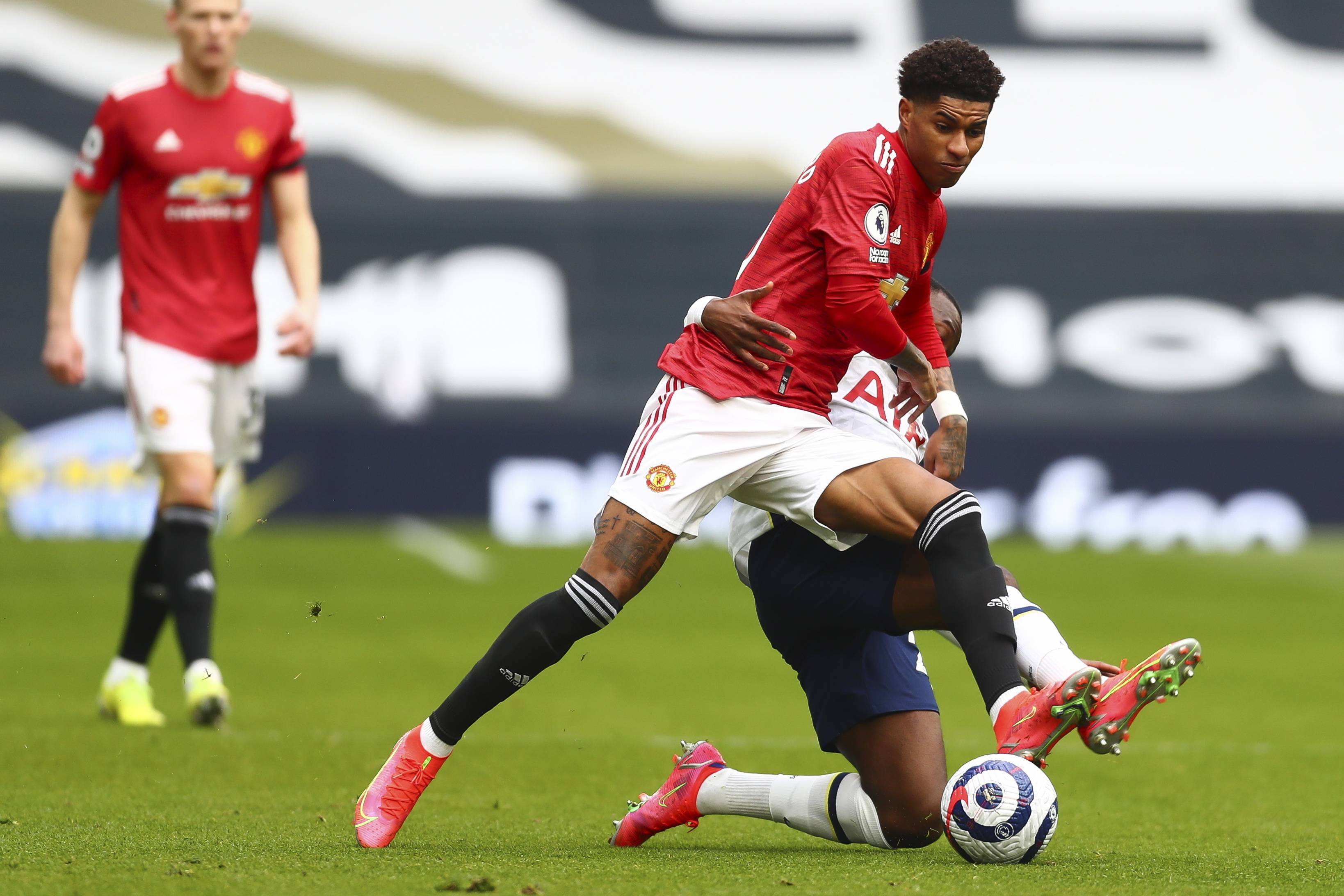 役球星曾效 役球星曾效